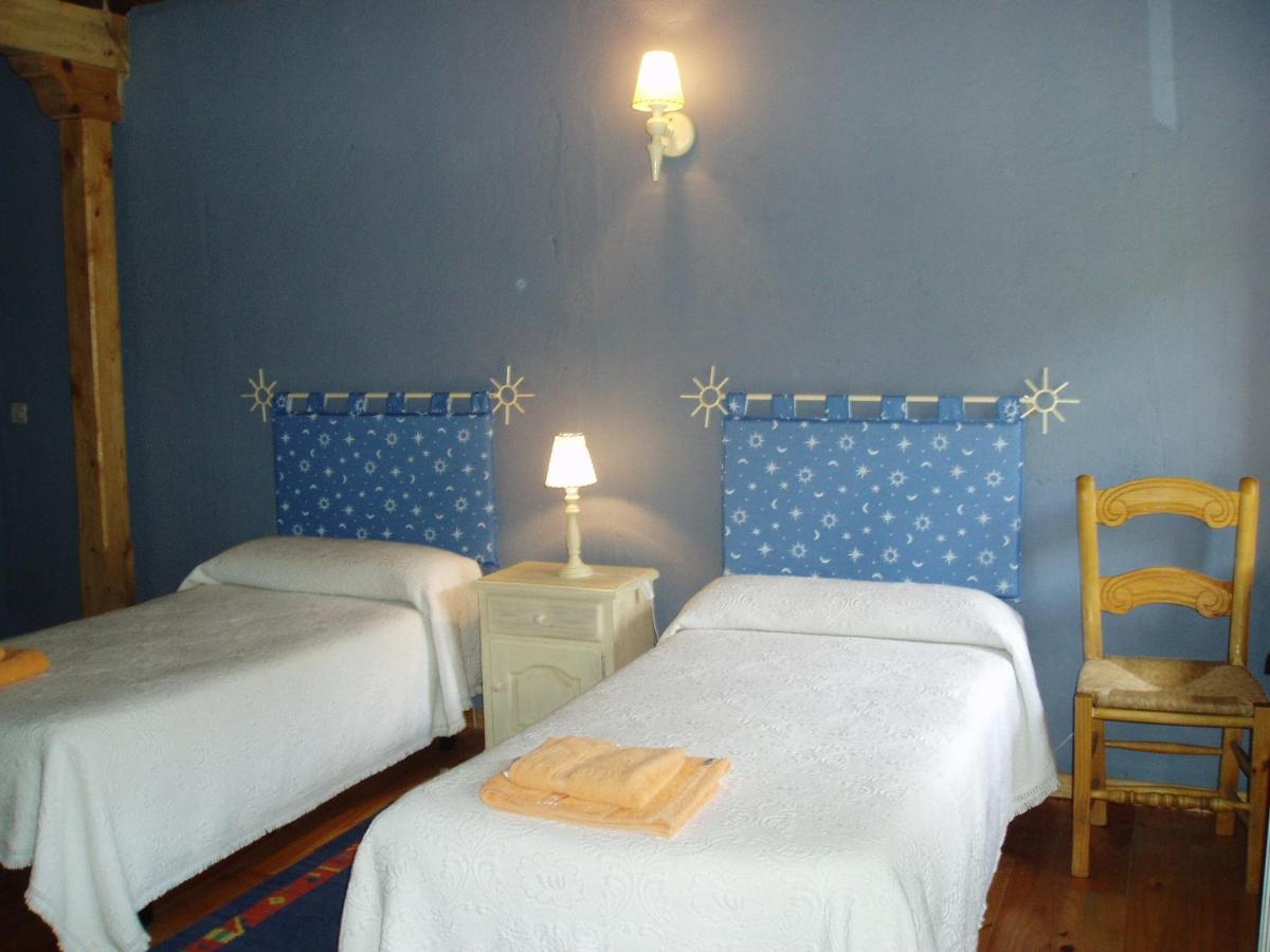 Hotel Rural El Urogallo Murias de Paredes Номер фото