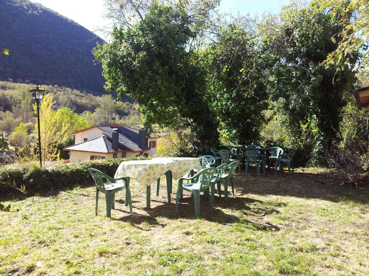 Hotel Rural El Urogallo Murias de Paredes Екстер'єр фото