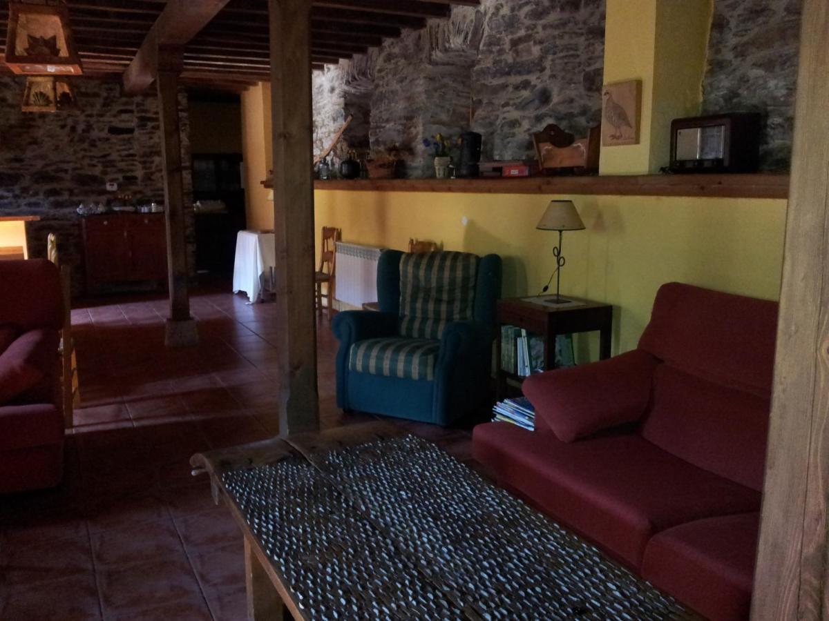 Hotel Rural El Urogallo Murias de Paredes Екстер'єр фото