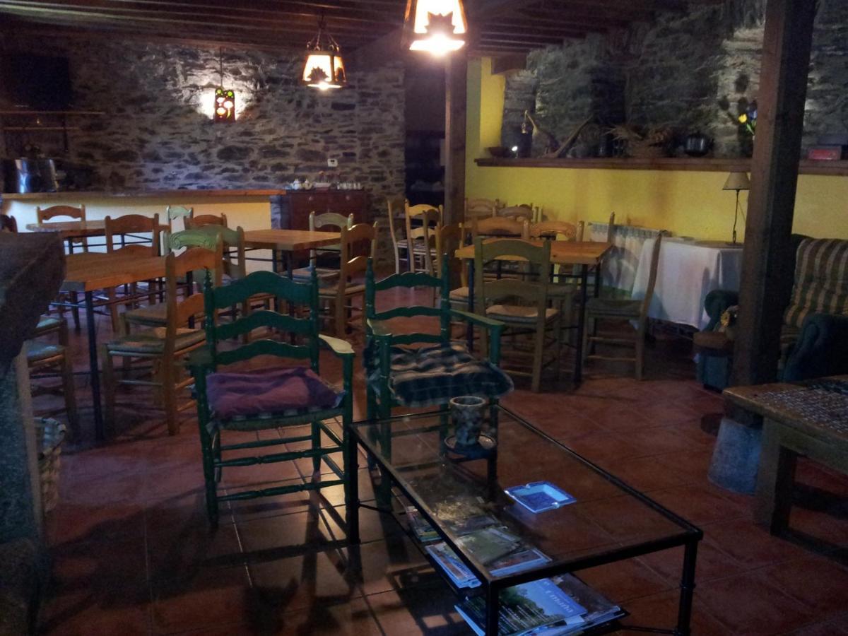 Hotel Rural El Urogallo Murias de Paredes Екстер'єр фото