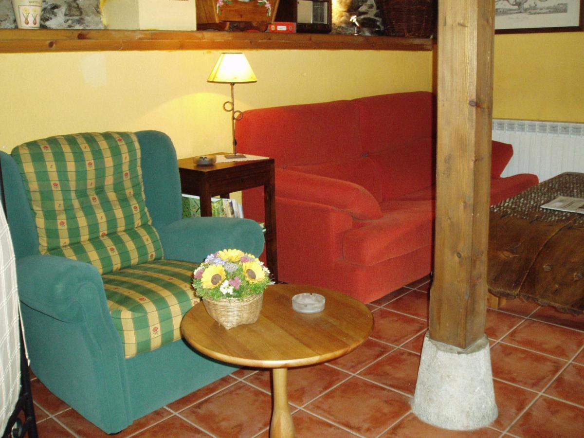 Hotel Rural El Urogallo Murias de Paredes Екстер'єр фото