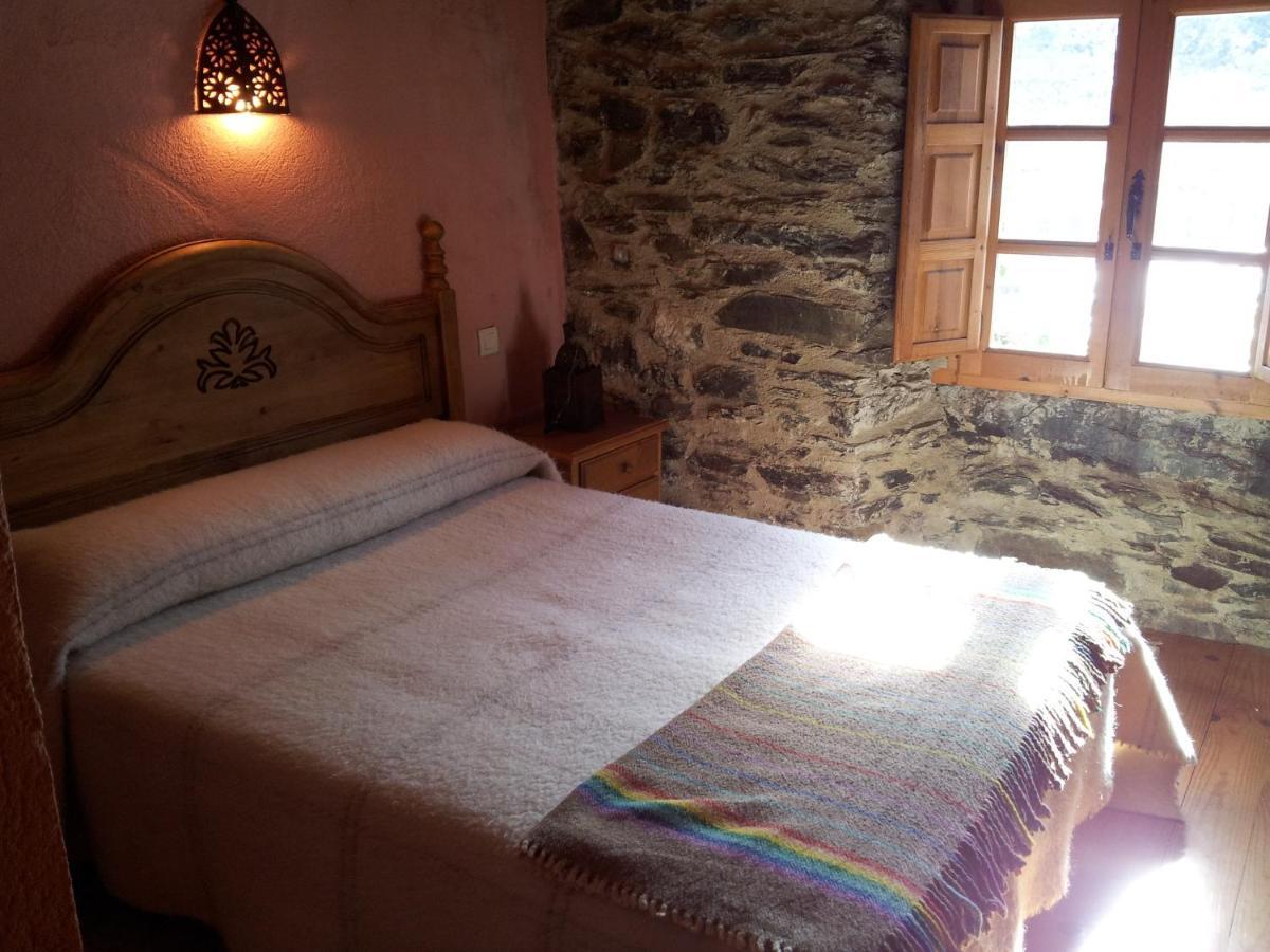 Hotel Rural El Urogallo Murias de Paredes Номер фото