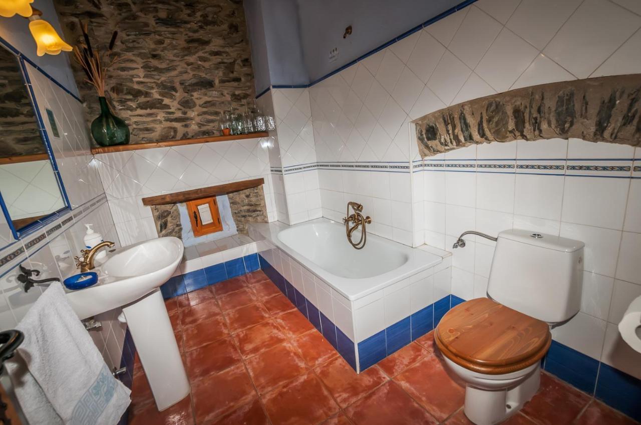 Hotel Rural El Urogallo Murias de Paredes Екстер'єр фото